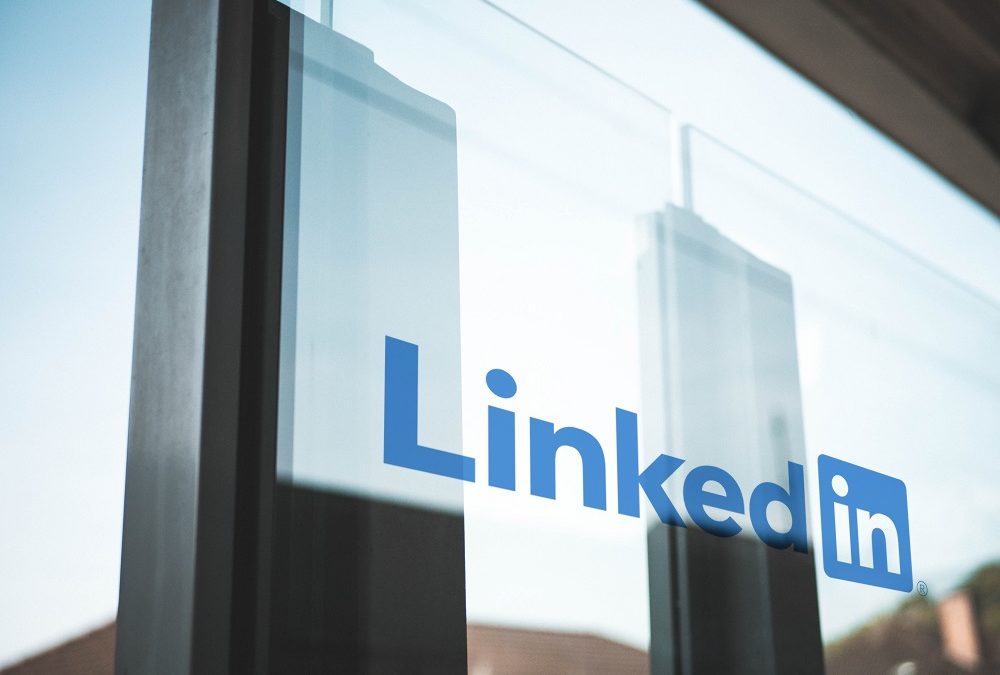 Mastering LinkedIn: Business and Personal Profile