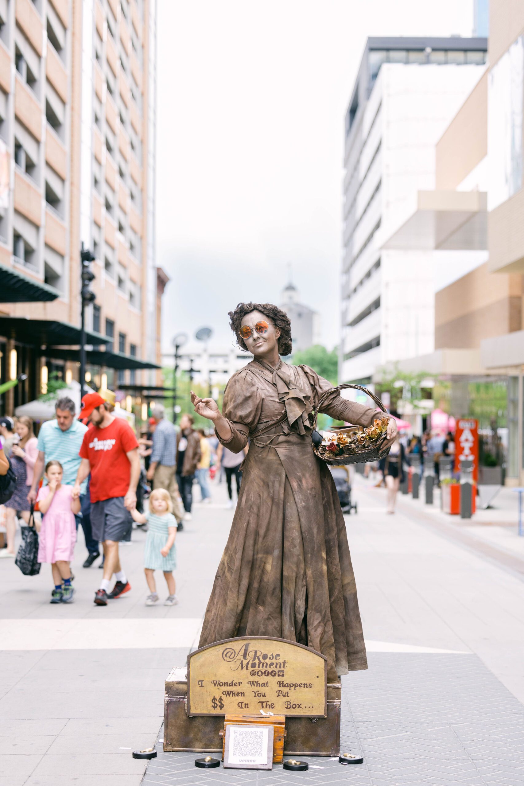 Case Study: SLC Busker Fest Event Photography & Event Marketing by Elle Marketing and Events | victorian statue