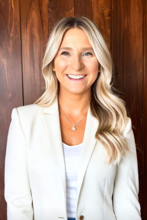 Meet The Team Anna Elle Marketing And Events