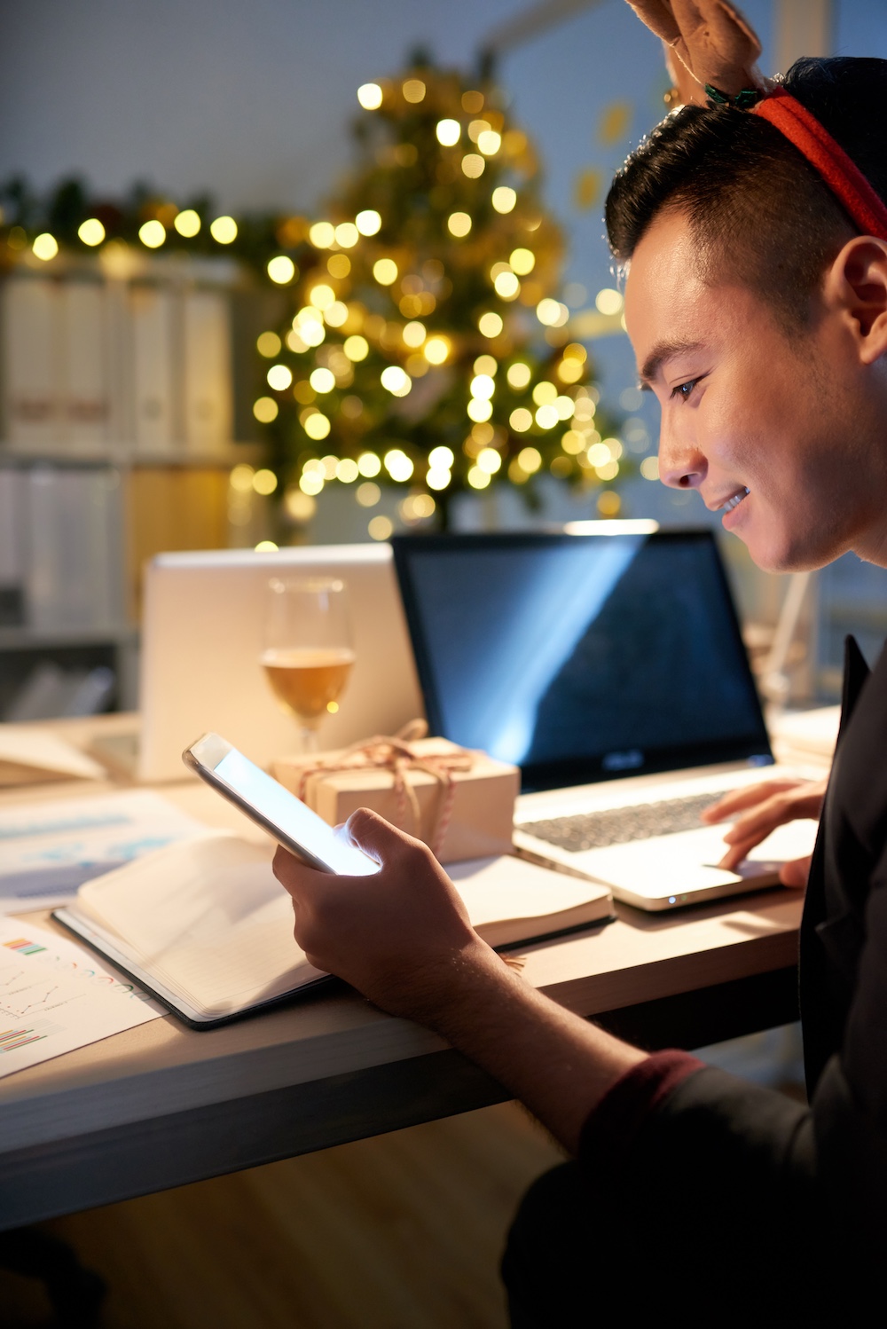 Maximize-Sales-with-Irresistible-Holiday-Deals