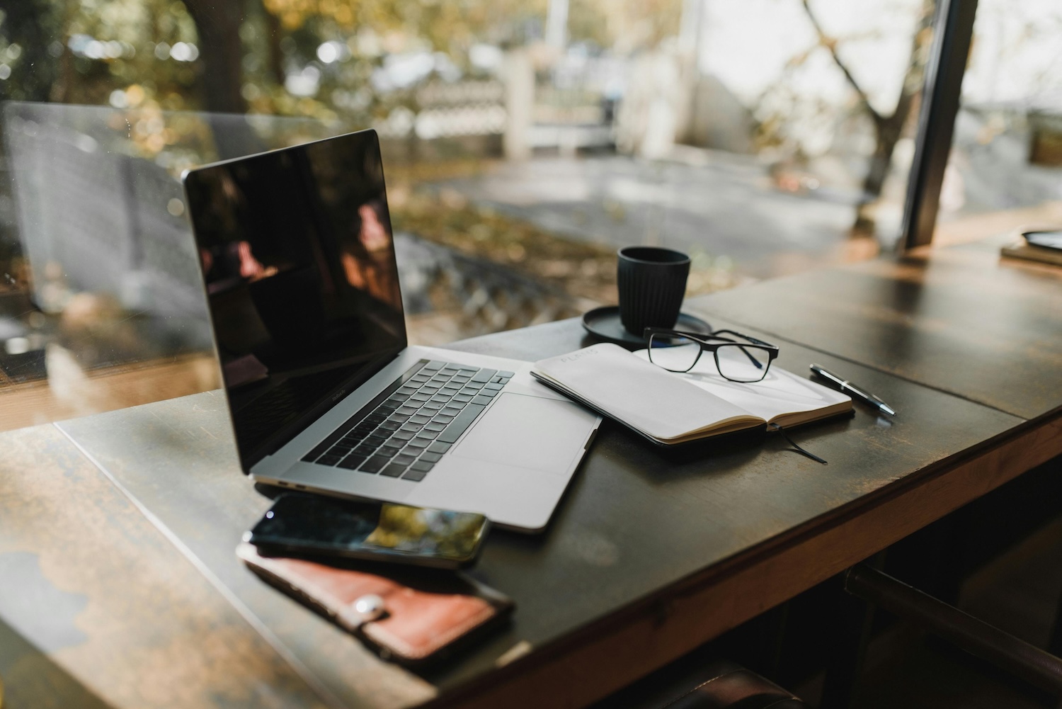 Freelancer-vs-Agency-What’s-Best-for-Your-Business-Elle-Marketing-and-Events Freelancer vs Agency, what's best for your business? Elle Marketing and Events, SLC Utah