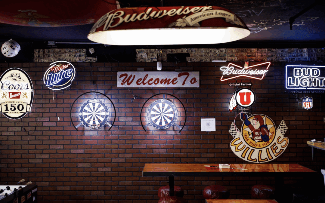 Willie's Lounge Dive Bar SLC, Utah