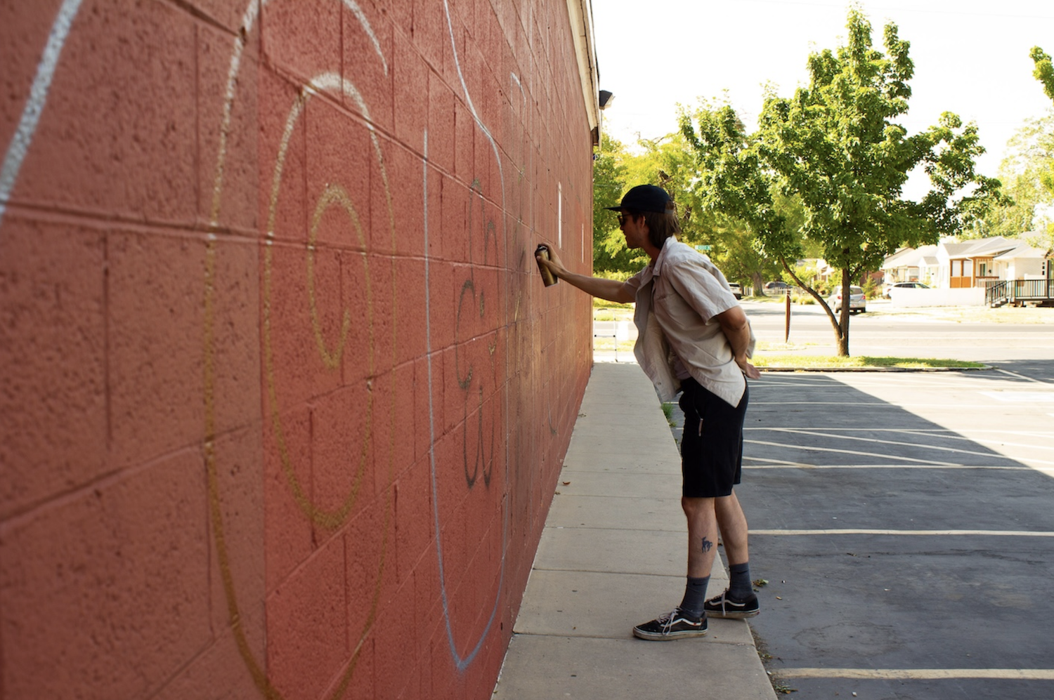 trevor-dahl-watchers-of-the-shore-mural-rose-park-salt-lake-city-4 Artist Trevor Dahl to Debut Large-scale Mural ‘Watchers of the Shore’ in Salt Lake City’s Rose Park Neighborhood