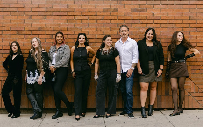 Work with the Elle Marketing Team